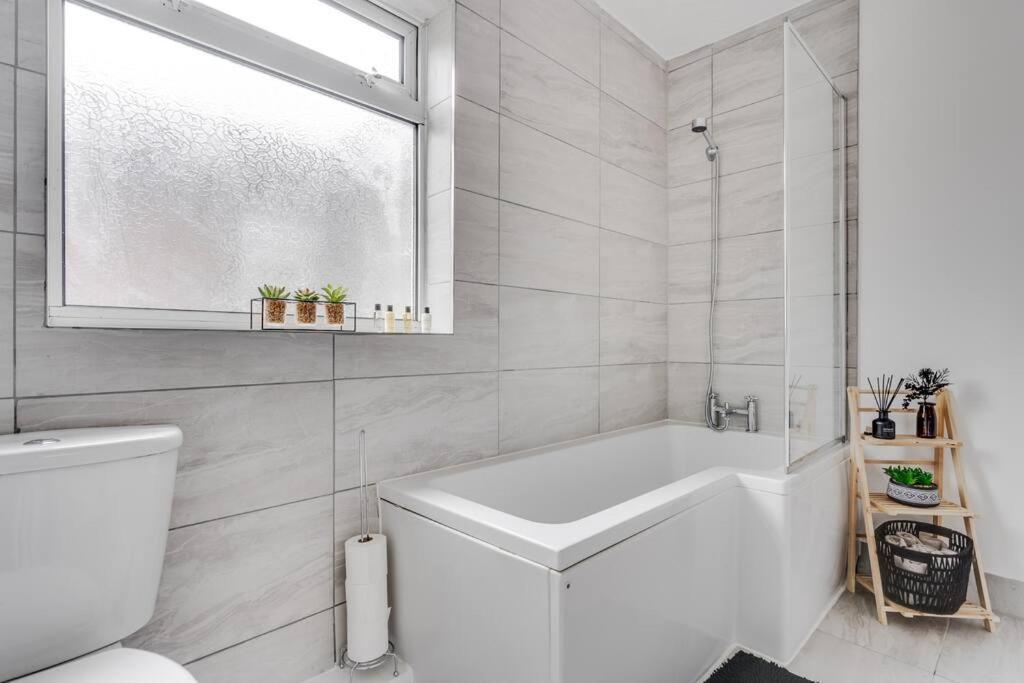 Liverpool 3 Bed House Exterior photo